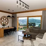 Udanypobyt Panorama 2 B * Чорштын